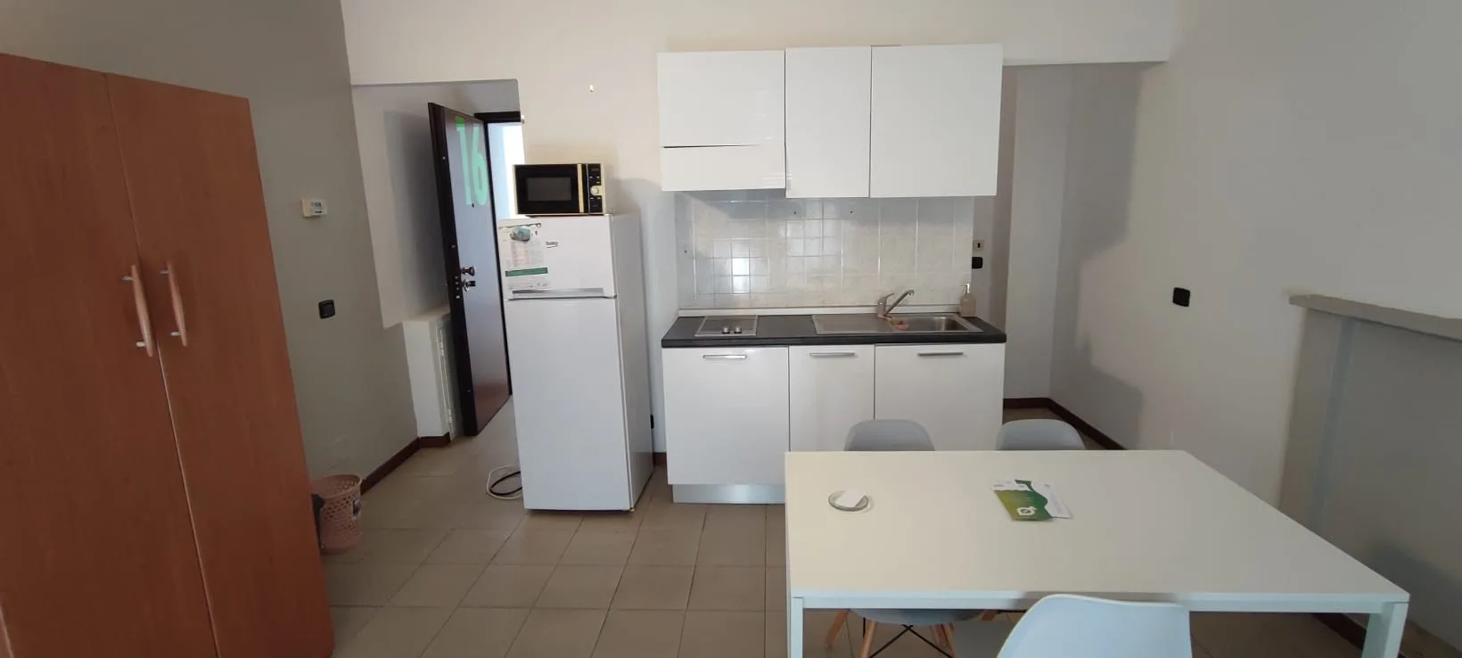 Cucina e Living Monolocale Joivy Parma City