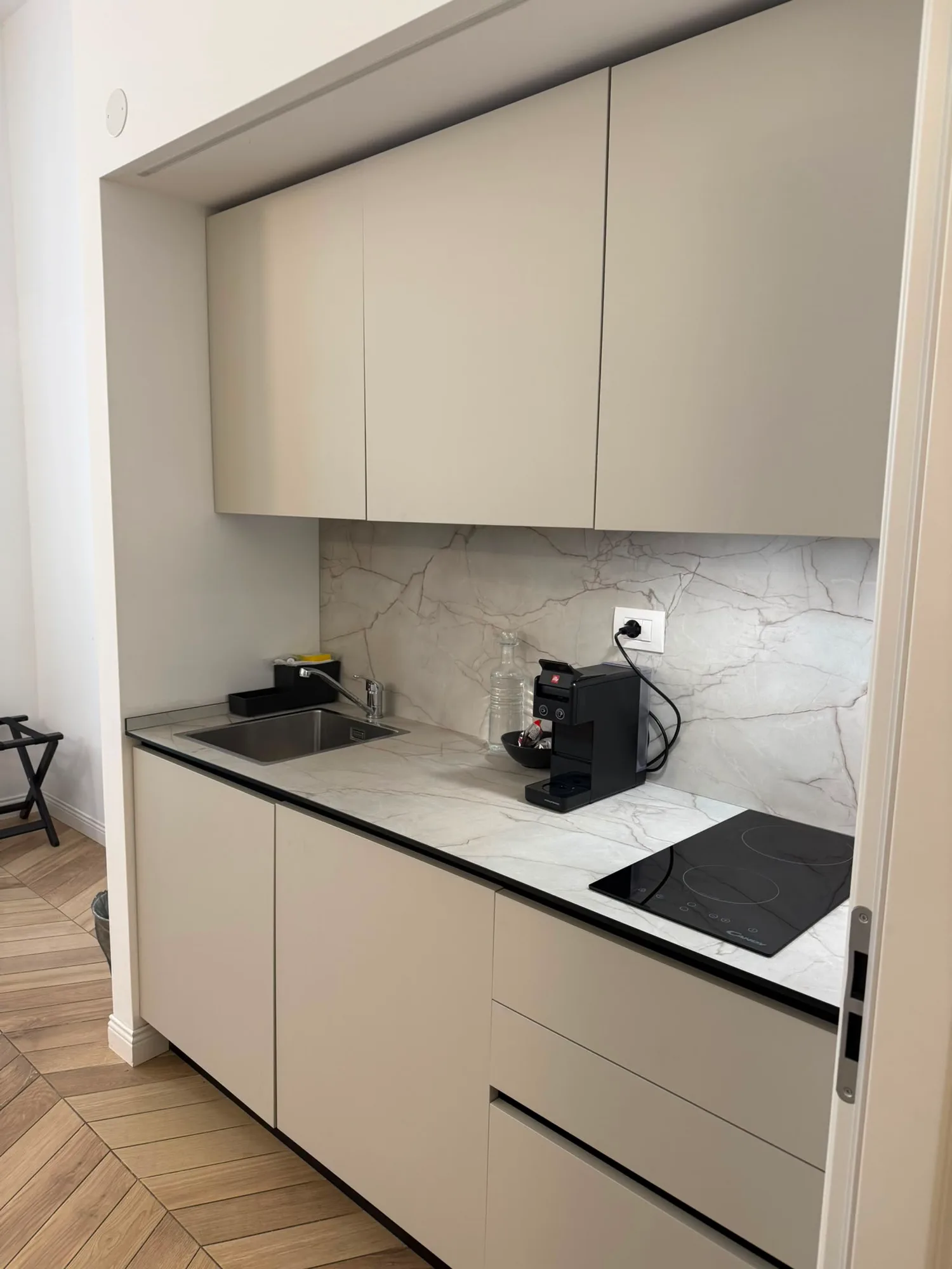 Appartement 2 pièces Joivy Trieste Mazzini 32