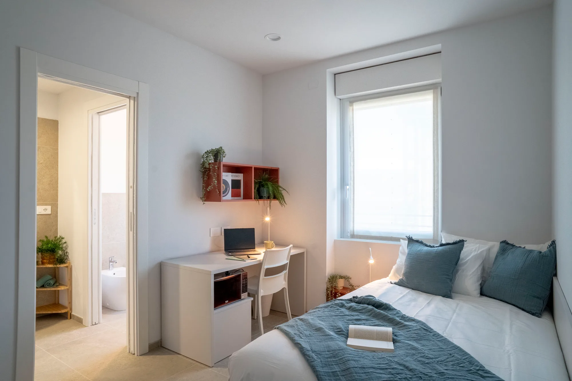 Private Studio with Ensuite Bathroom Joivy Turin Sacchi